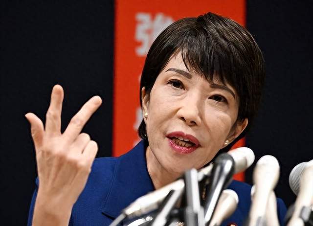 中日战机对峙创下3个首次！日方召见中国大使抗议，中方当场驳斥!