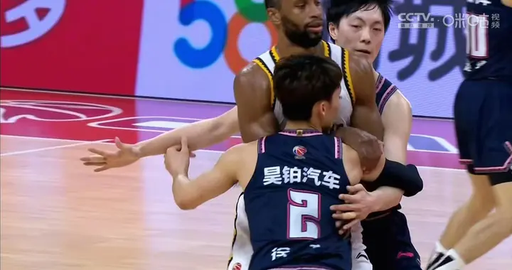 广东男篮要变天，本赛季很可能进不了季后赛？