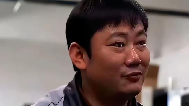 体坛锐评：夺冠后自曝短板！张雪这盆冷水