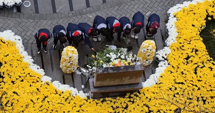 最近李在明变得很奇怪！南京大屠杀遇难者追悼仪式，韩国竟也办了