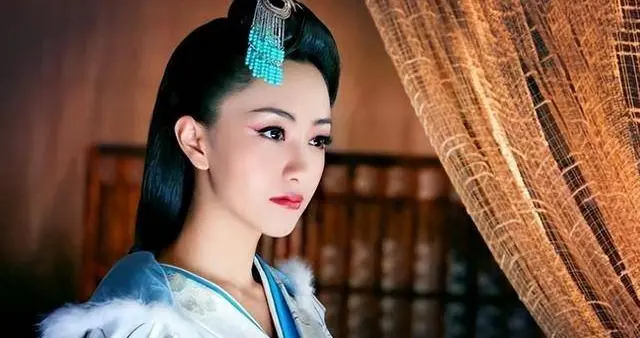 霍成君之母杀许平君，她本人想害许平君之子。汉宣帝为何不杀她？