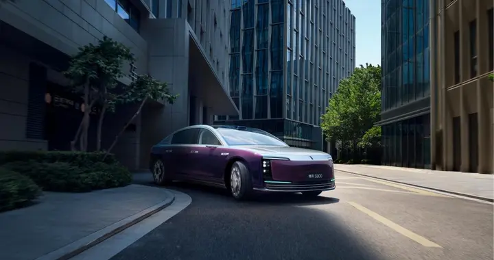 鸿蒙智行技术升维，896线激光雷达的对手只有自己