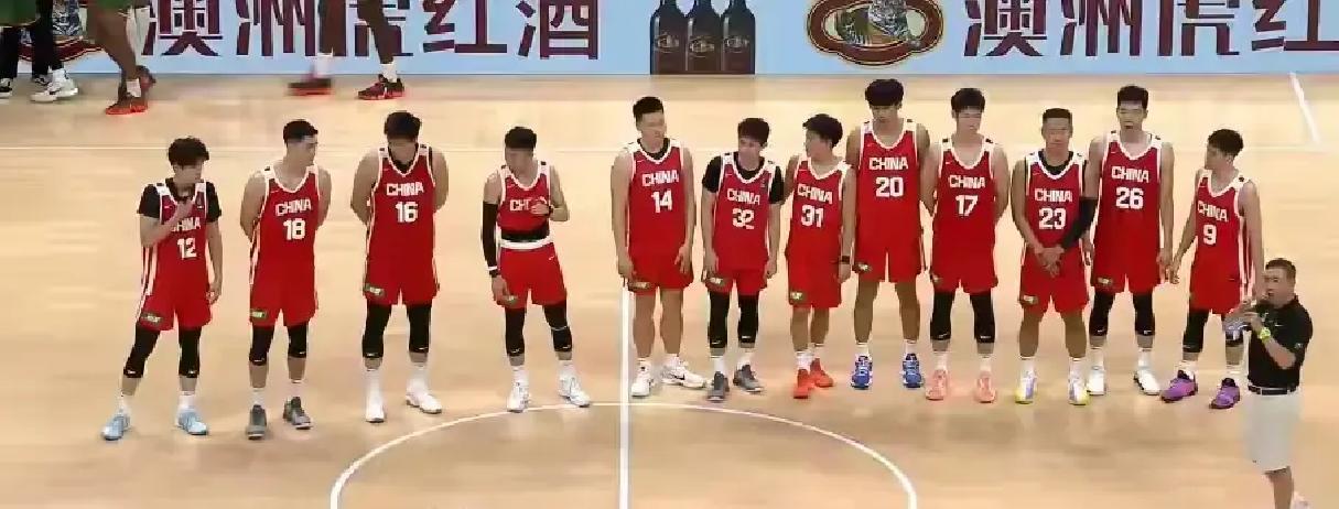 中国男篮90-82喀麦隆，赛后球员评分公布：2人满分4人及格6人低迷