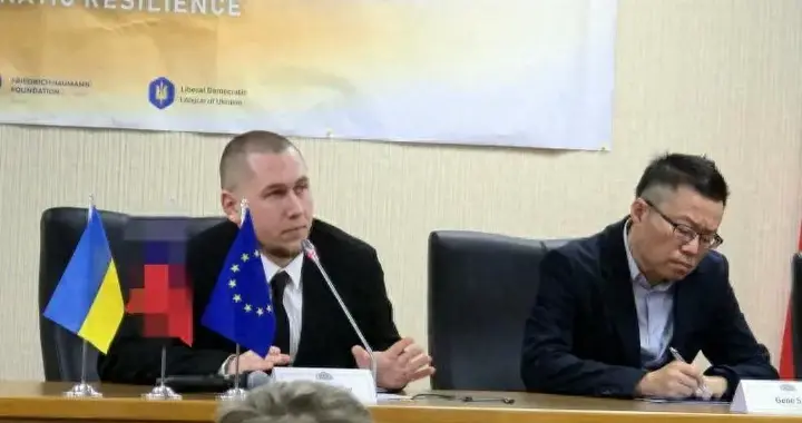 乌现役专家窜台传无人机战法，“黑熊学院”磨刀霍霍