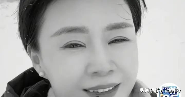 痛心！贺娇龙五杯酒揭秘：曾因网曝想自杀，最后一杯敬自己太泪目