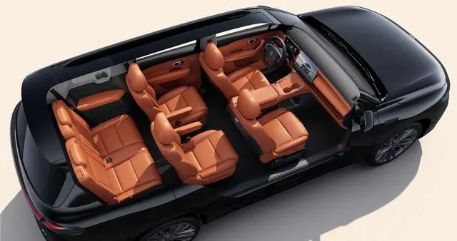 续航1150km+车载冰箱 + 吸顶屏！零跑C16 六座布局，带娃出门超省心