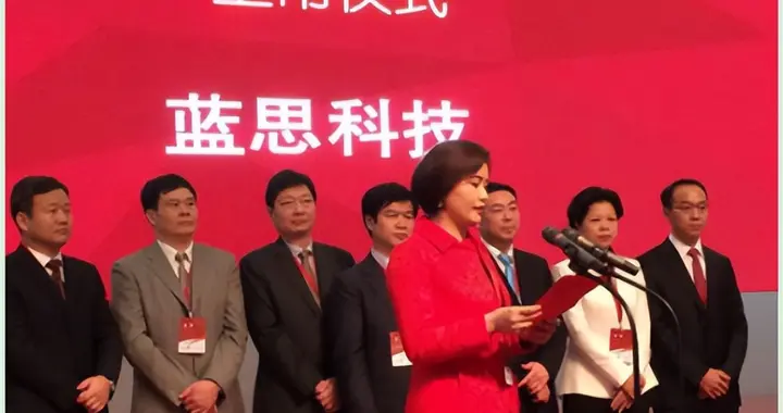 身家1100亿，“玻璃女王”的工厂一旦停工，全球手机都得断货