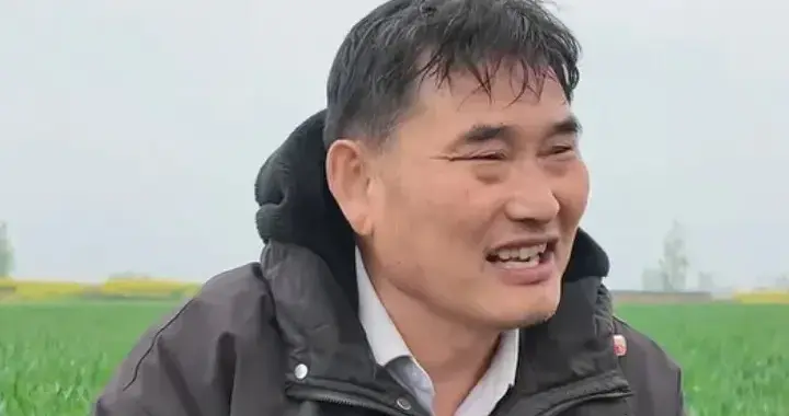 陈亚男刚订婚，大衣哥便接受采访，猛夸儿媳陈萌，意义不言而喻