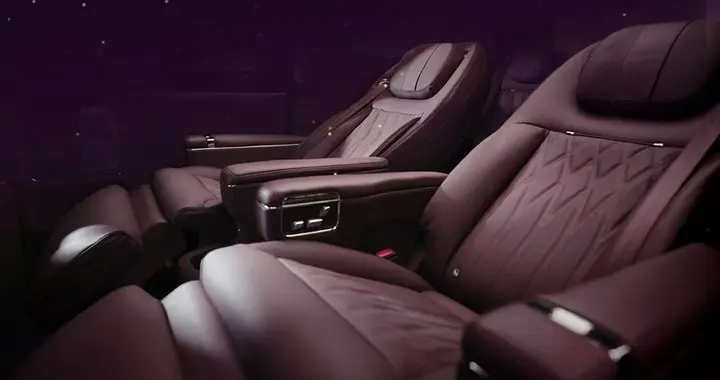 三排座椅均舒适 智界V9打破MPV局限