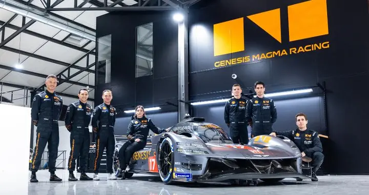 捷尼赛思Magma车队发布GMR-001赛车
