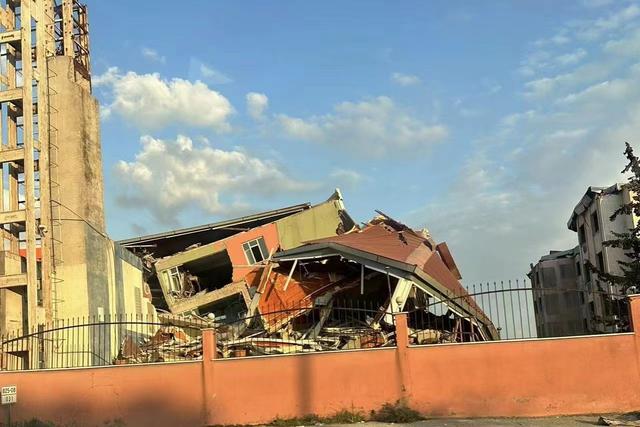 土耳其强震十天之后，政治余震才刚刚开始