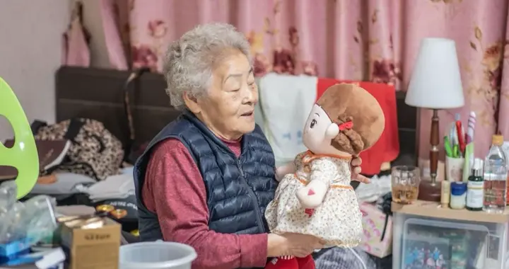 警惕！上海70岁老人“被骗”336万，几百万全部给主播打赏！