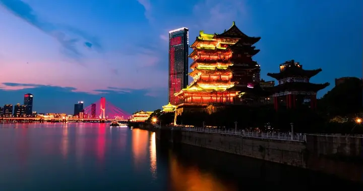 南昌：从英雄城到航空新城，这座中部省会正在悄悄逆袭