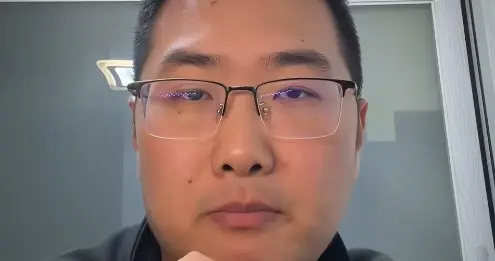 第二个爸爸感动全网，姨夫透露更多家庭近况，这几个细节让人落泪