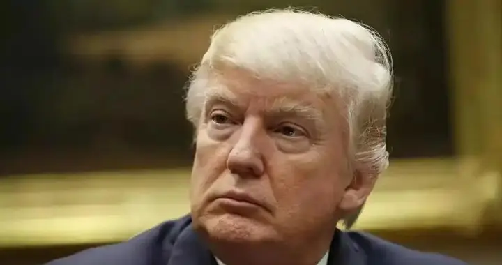 中方奉陪到底，准时下通牒！美国15艘军舰集结，特朗普转变态度