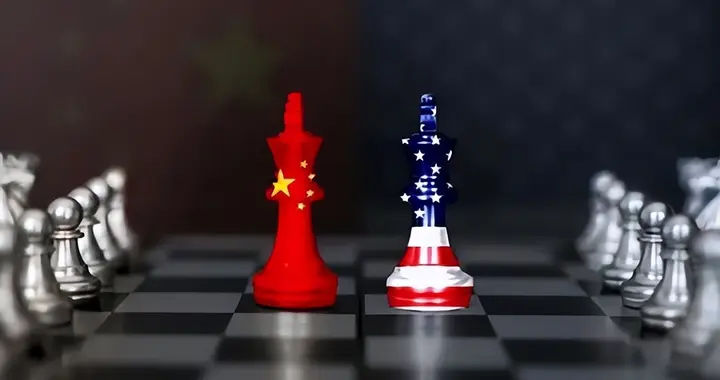新德里50度高温下的博弈：美国撬动俄油蛋糕，印度会交出底牌吗？