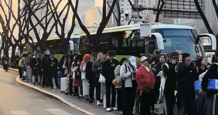 卷不动了！32岁985算法岗网友被裁，手握百万存款想去国企