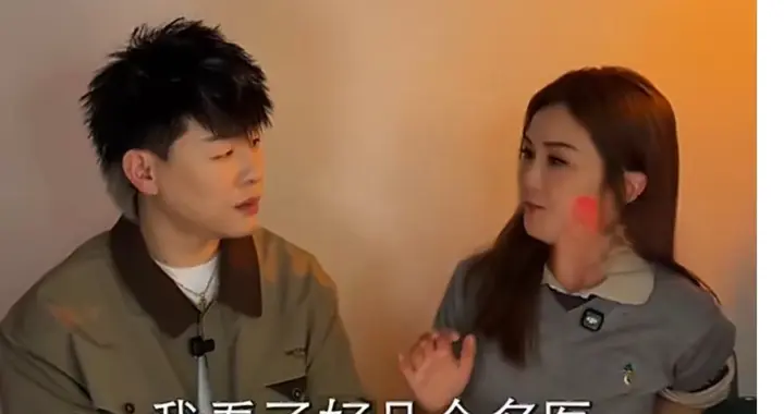 阿sa自曝曾轻微中风不知情，声带受损舞台崩溃落泪，看完太心疼