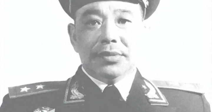 廖汉生向叶剑英汇报：薛明享受九级行政待遇，叶：以后再调整一下
