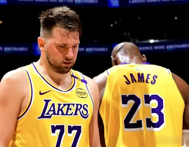 冲9连胜！湖人VS绿军伤病报告出炉，东詹大概率，古德温复出！