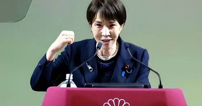 没时间了，中方通牒送进东京，日本别无选择，高市已准备乘机离国