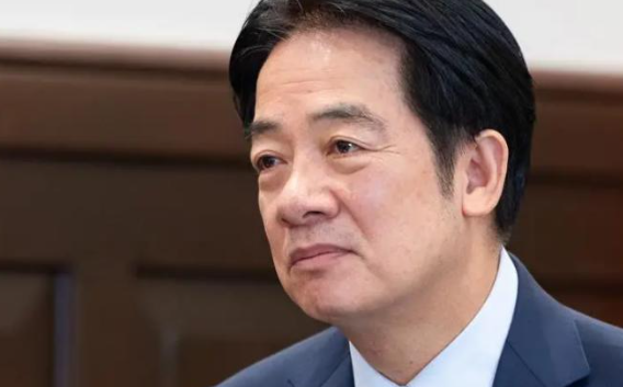 解放军的强势“点名”，让台湾周围的海空域一次次成为舆论焦点，在复杂的局...