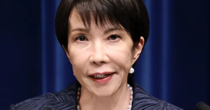 钓鱼岛爆发交锋，日本派船闹事，地区风险升级，俄战机飞越日本海