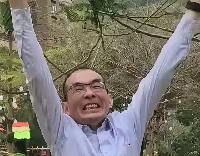 悬赏千万寻子的谢岳已经寻回了儿子谢浩男，谁会得到这笔赏金呢？