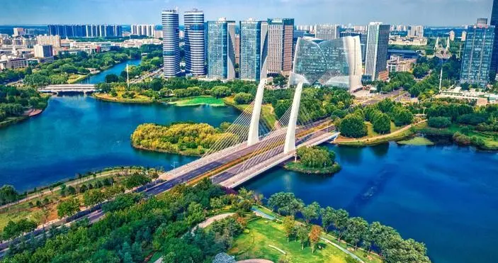 北方第一省会，最大的劣势不是“小”