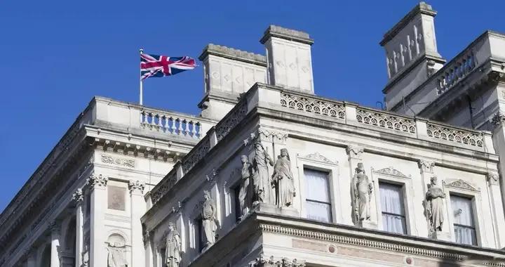 斟酌许久，英国同意赔偿损失，中方电话没白打，英钢案迎来最终章