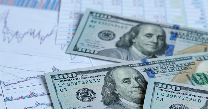 36万亿美债迎来救世主？美联储恢复购买美债，是为给美债托底？