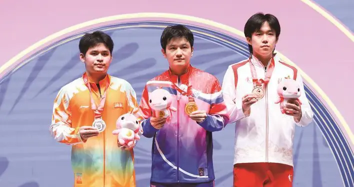 3-2绝杀，“金满贯”樊振东一人独得2分，率队击败德甲领头羊