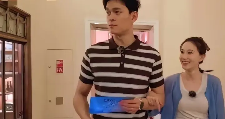 孙杨吃完饭后结账时手都颤抖了，贵的不是饭菜而是看的芭蕾舞