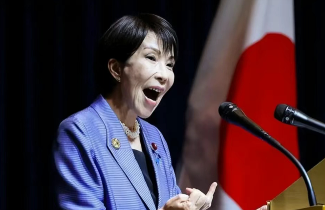 中日历史性一幕发生，日媒叫嚣：高市早苗手上有对付中国的王牌！  先说说...
