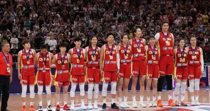 就在今天！6月17日凌晨，中国女篮传来韩旭、张子宇、李梦的消息