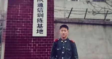 18岁女生被挟持求救武警，他转头就睡，结局太意外！