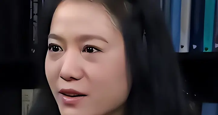 卷款18亿、婚内出轨、远走英国？丧夫9个月后，翁帆又遇上难题！