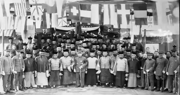 左宗棠收复新疆，为何西北永固？徐树铮夺回外蒙，却又得而复失？