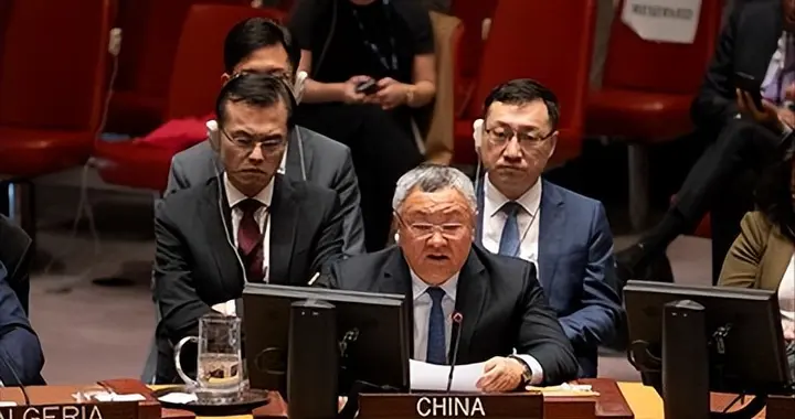 美国就是世界的搅屎棍，无端指责甩锅和抹黑，完不可接受。