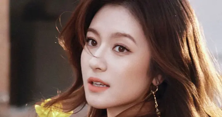 李兰迪森系壁纸