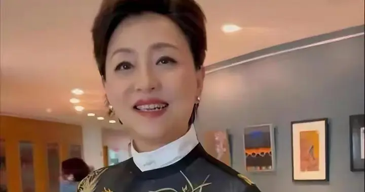 豪门梦碎？曾经辞职央视，嫁百亿身家富豪的杨澜，如今混成这样！