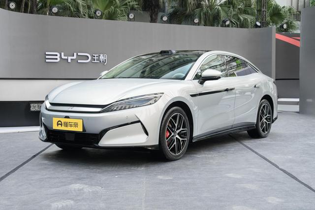 比亚迪汉L EV/唐L EV开启预售，续航超600km！