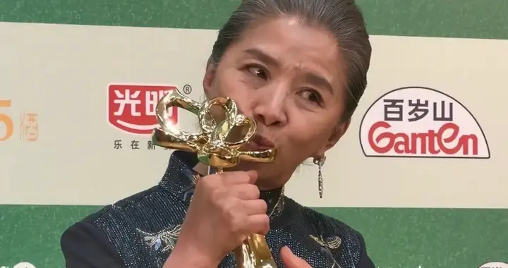 姜还是老的辣！白玉兰这夜，迟蓬江湖地位尽显 给戏混子们上了一课