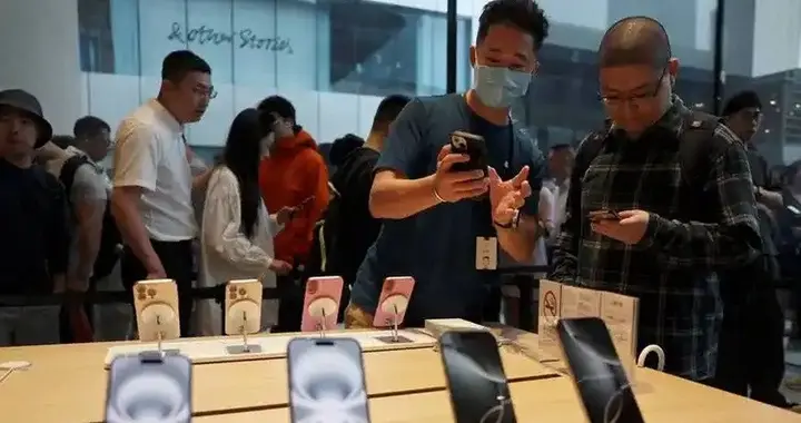 竞争不过国产，新机卖不动！苹果砍iPhone18订单，果链谁在裸泳？