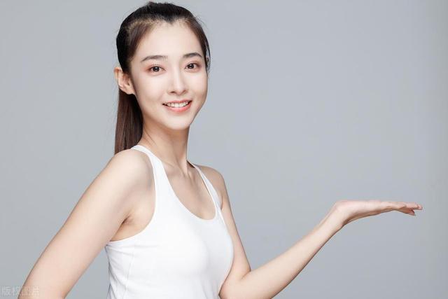 40岁后，如何避免发福变胖，保持健康身材与紧致腰围？