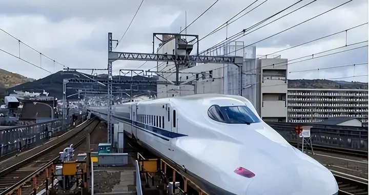 幸亏中国没中标！泰国高铁选择日本人建设，建成后让泰国欲哭无泪