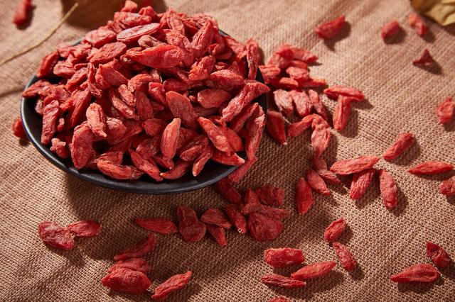 都说枸杞养生又壮阳，那怎么吃才有这奇效呢？