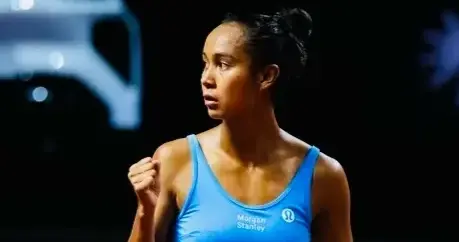 费尔南德斯两盘淘汰李吉妮!拿下WTA1000马德里站女单八强第一席!