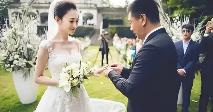 被执行2111万，李小冉丈夫公司发生了什么