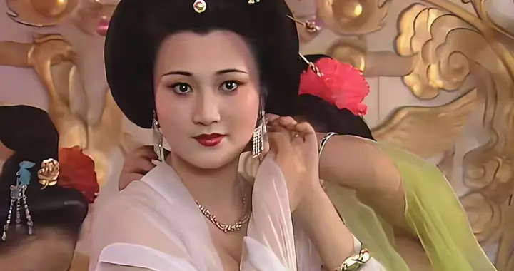 长生殿夜宴——杨玉环如何一夜改写大唐情史